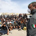 IMMIGRAZIONE: A LAMPEDUSA 6.200 MIGRANTI