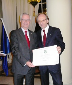 Charles Powell con l'Ambasciatore Pietro Sebastiani