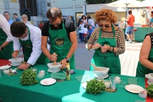 La fase eliminatoria del Campionato Mondiale di Pesto Genovese al Mortaio