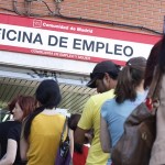 En¬_abril_la_tasa_de_desempleo_juvenil_se_situó_en_el_18,8_%_en_la_Ue