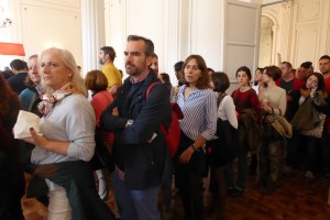 In fila per degustare un piatto di pasta all'Amatriciana